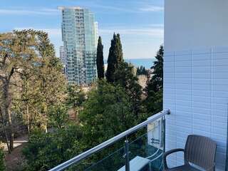 Апартаменты Golden Holiday Apartments Сочи 2-комнатные апартаменты люкс-25
