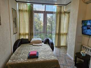 Апартаменты Golden Holiday Apartments Сочи Студия Deluxe - Курортный пр.,75/1-5