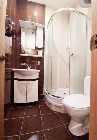 Апартаменты Golden Holiday Apartments Сочи 2-комнатный номер полулюкс-19
